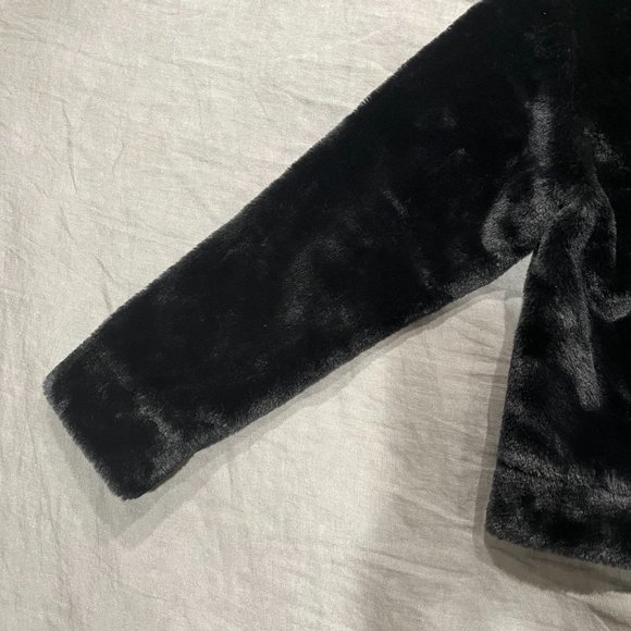 Fur UGG Coat/Jacket - Picture 6 of 6